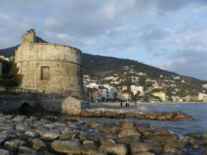 Xtrallusion photo gallery of Italy. Photos, pictures, images and photographs of the Italian Rivieras, the Italian Lakes, the Italian Alps, the Cinque Terre, the Amalfi coast and some of the most beautiful corners of Italy. Plus photos of Italian cities such as Pisa, Milan, Genoa and Rome.